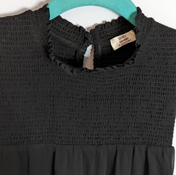 Aritzia Little Moon  sleeveless blouse Size M - Picture 2 of 3